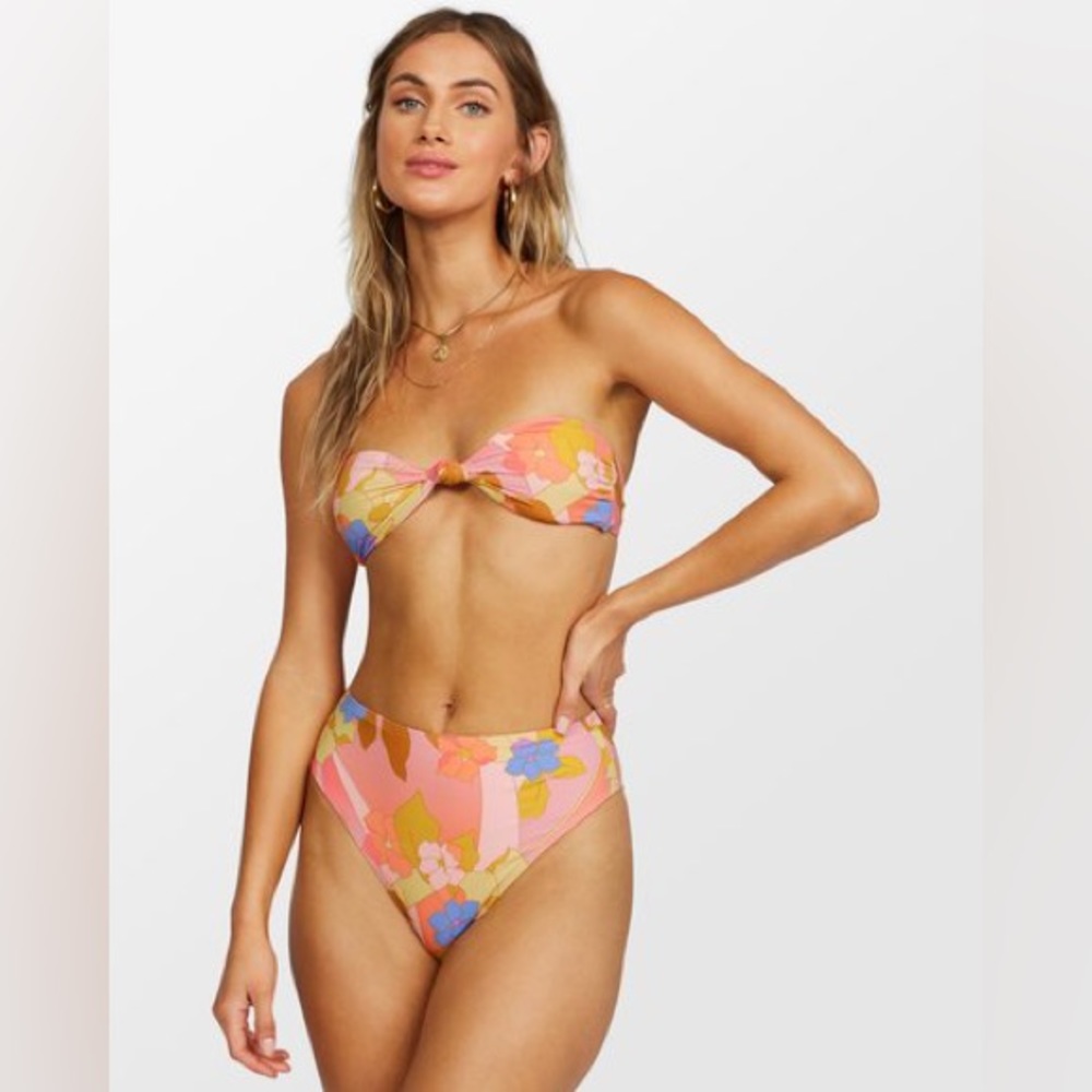 Billabong Groovy Garden bikini set 👙